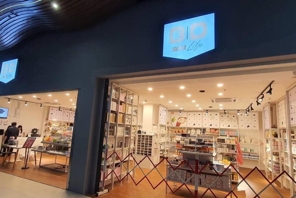 KOZI Square New SGH Cozy Home LV7B Kuching Zewnętrze zdjęcie